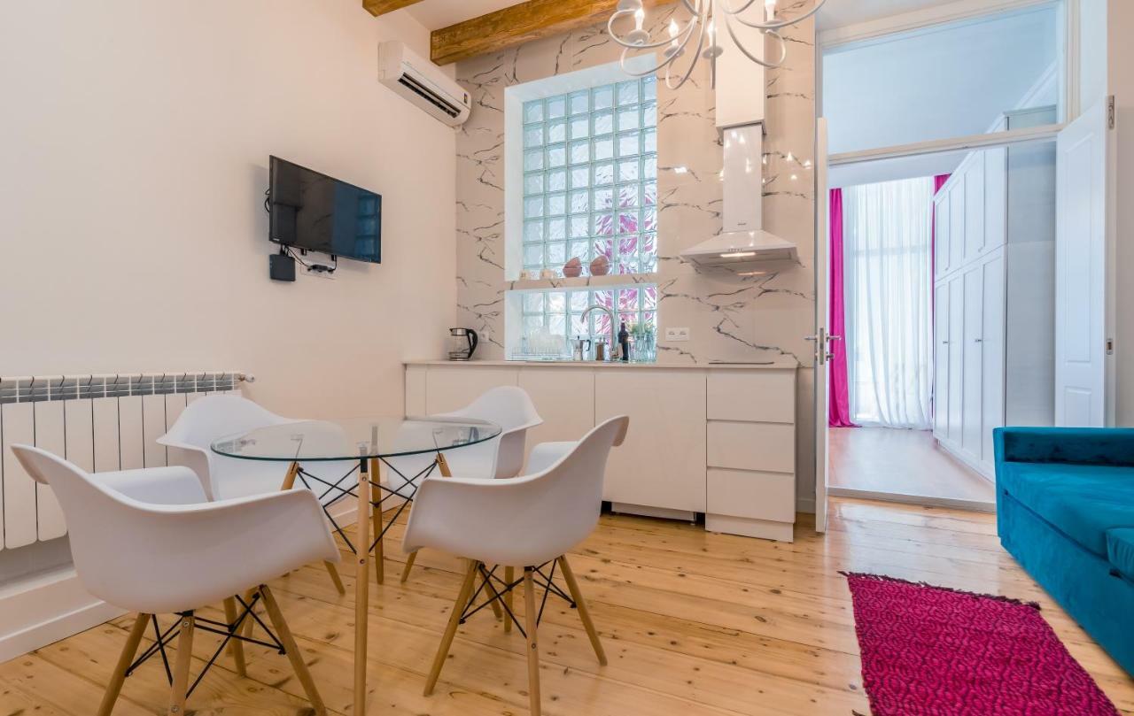 Irina'S Cozy Apartment #21 Tiflis Dış mekan fotoğraf